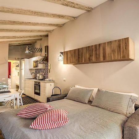 Attic With Terrace By Trevi Fountain Apartment Roma Ngoại thất bức ảnh