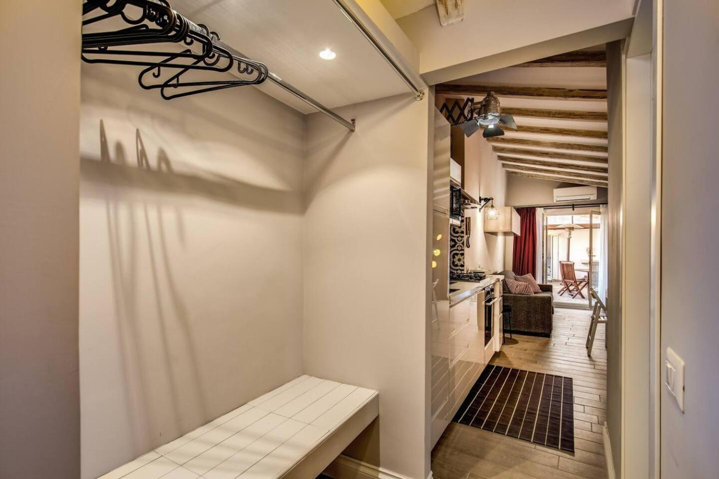 Attic With Terrace By Trevi Fountain Apartment Roma Ngoại thất bức ảnh