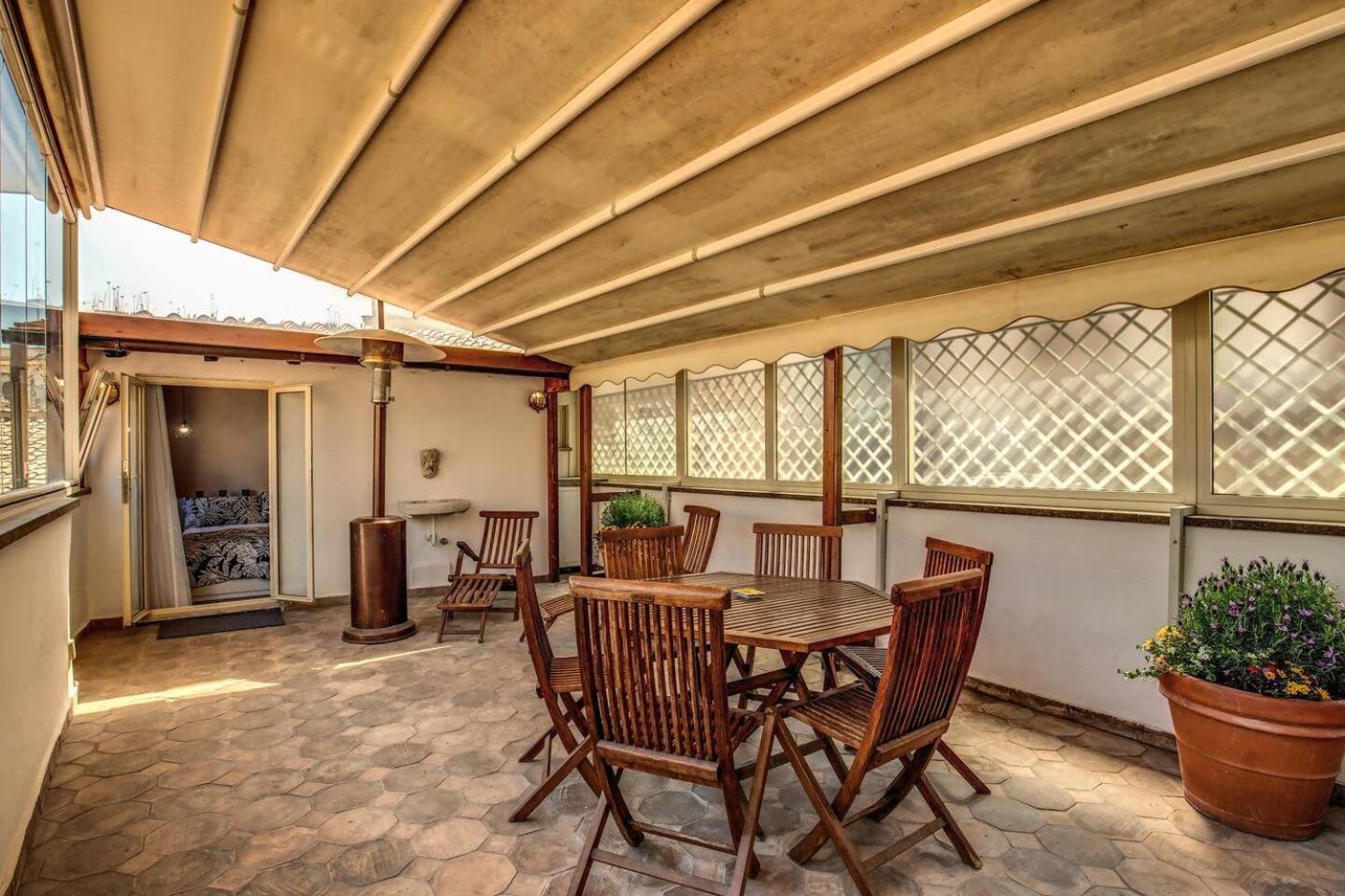 Attic With Terrace By Trevi Fountain Apartment Roma Ngoại thất bức ảnh